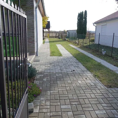 Holiday In 38734 Balatonbereny